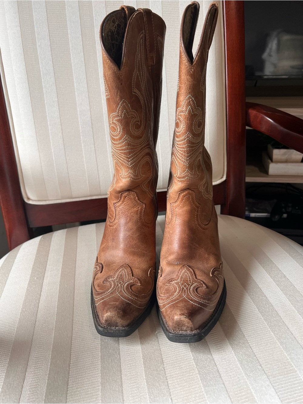 Ariat Womens Round Up Brown Sandstorm Wingtip Snip Toe Boots Size US 5.5B